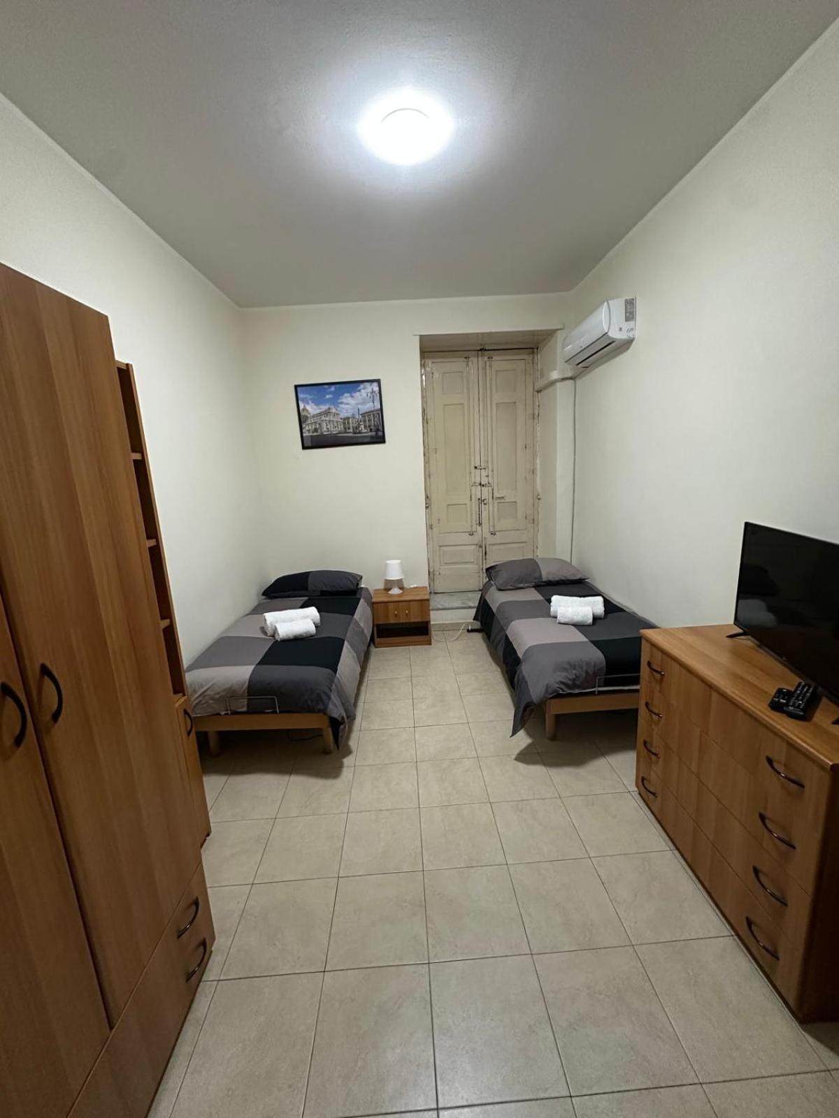 Agata House Otel Katanya Dış mekan fotoğraf